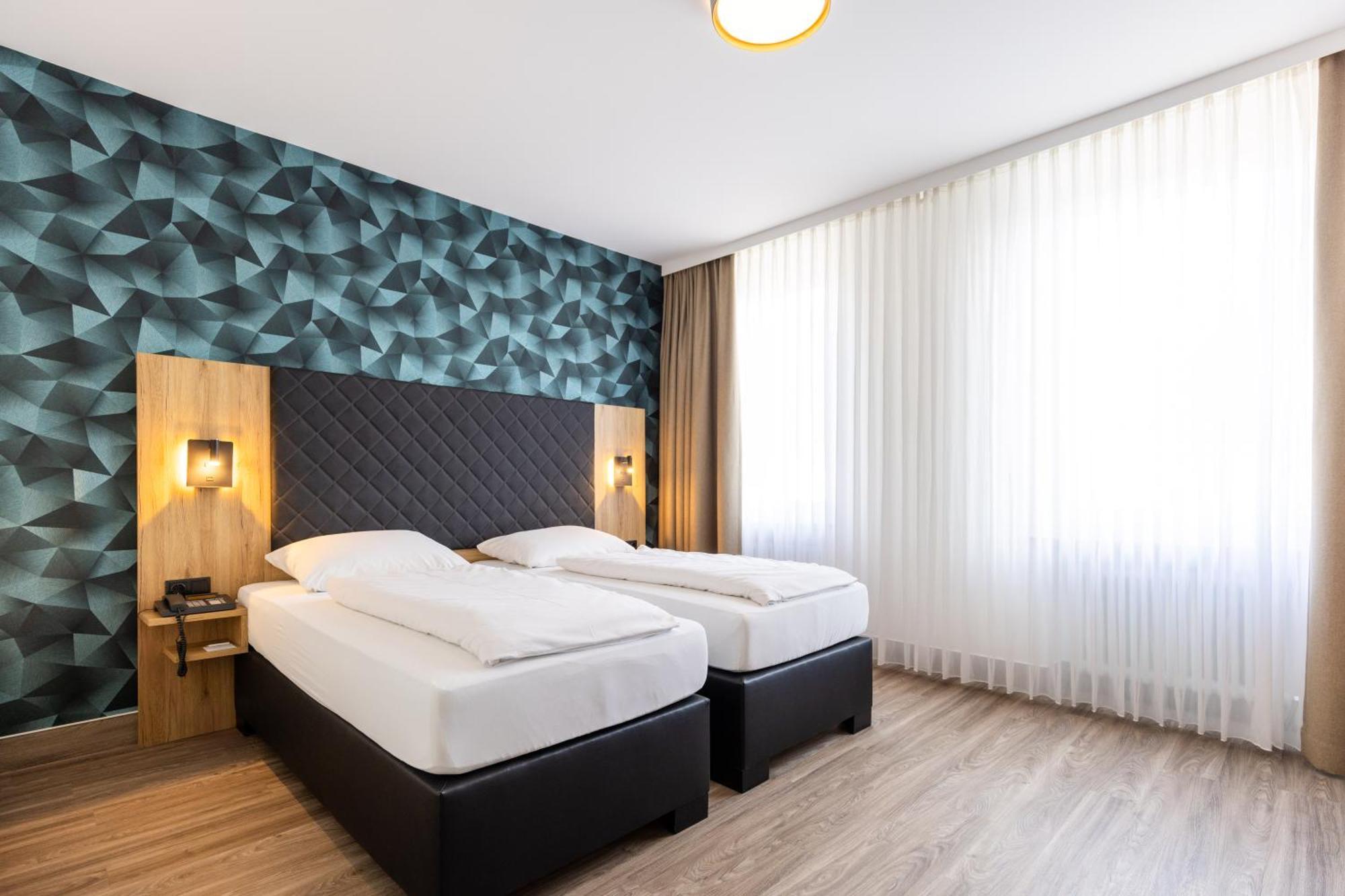 Hotel Lenz Fulda Exteriör bild
